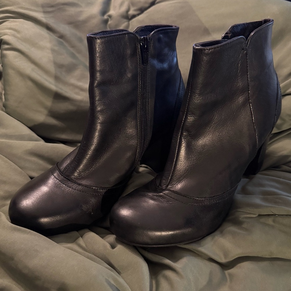 Miz Mooz Black Leather Ankle Booties
